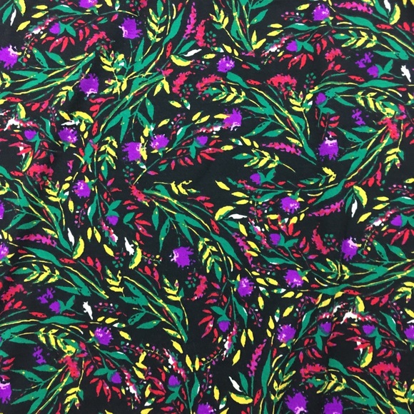LuLaRoe multi-pattern Julia - Picture 4 of 4